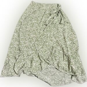 SHEIN Asymmetrical Green Floral Skirt